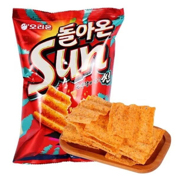 H1d8740e330744b309433fcb0dd4cee2bP.jpg Korean SNACKS Potato Chips Spicy Corn Chips 80g Wavy Potato Chips Crispy Snacks